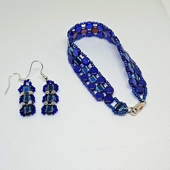 CZECH Glass One of a kind Beaded Bracelet - Picture 4 of 8